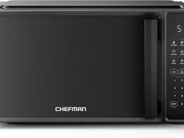 Chefman Countertop Microwave Oven 0.7 Cu. Ft., 700 Watts with 10 Power Levels, 6 Cooking Presets with One-Touch Express Cook, Eco Mode, Child Safety Lock, & Mute Button - Black
